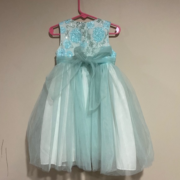 Girls Size 3T Blue Sequin Dress - Picture 2 of 4
